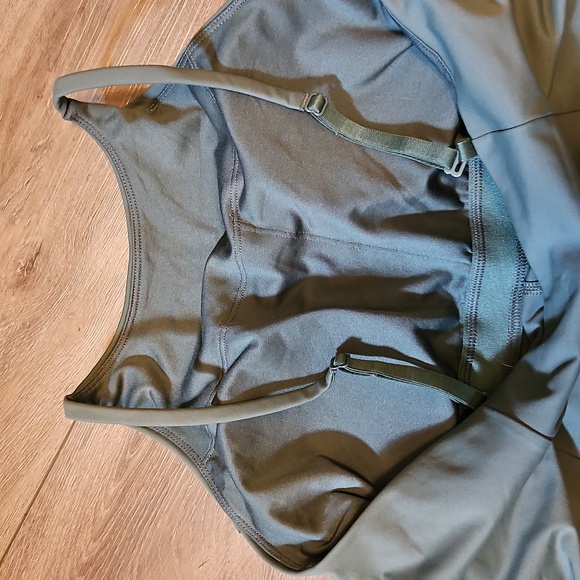 Old Navy Power Soft Romper Ladies Mediun - Picture 4 of 5